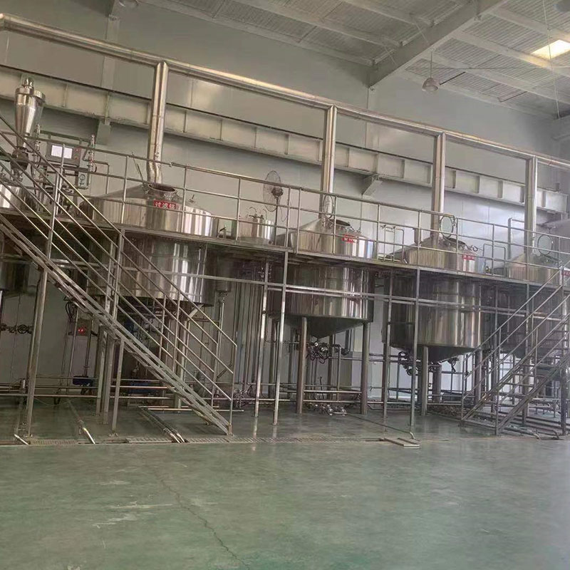 彭泽精酿啤酒设备厂—平面布置、设备设计、制造、调试、培训等一条龙服务_COPY